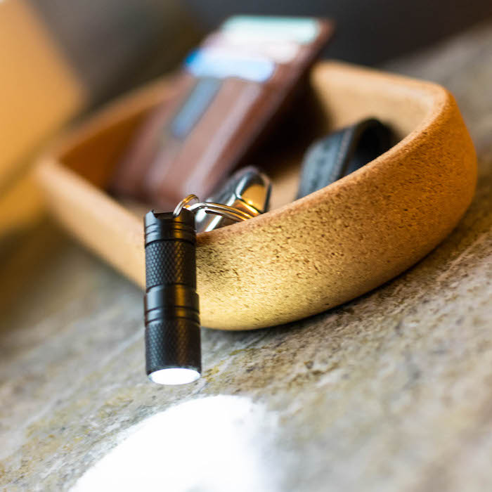 Mini-taskulamppu USB - vedenpitävä