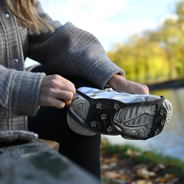 Liukueste talvikengille
